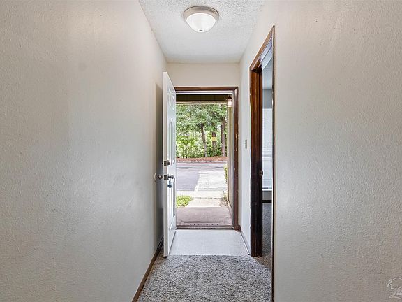 4th image of 7223 Lago Vista Ct