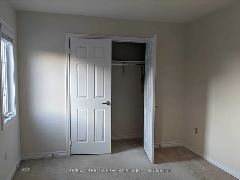 200 Veterans Dr #115 — Photo 10