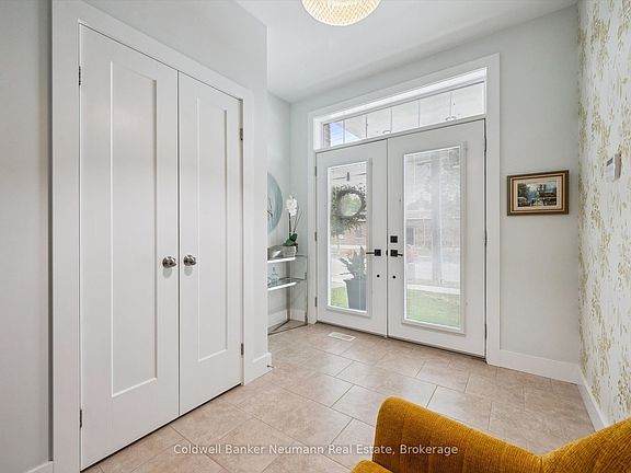 5th image of 169 Morris St