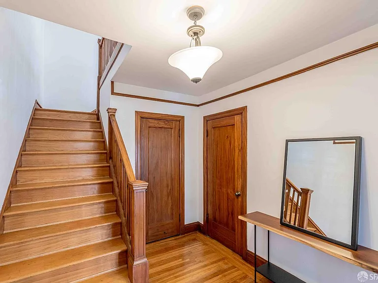 3718 Divisadero St — Photo 7