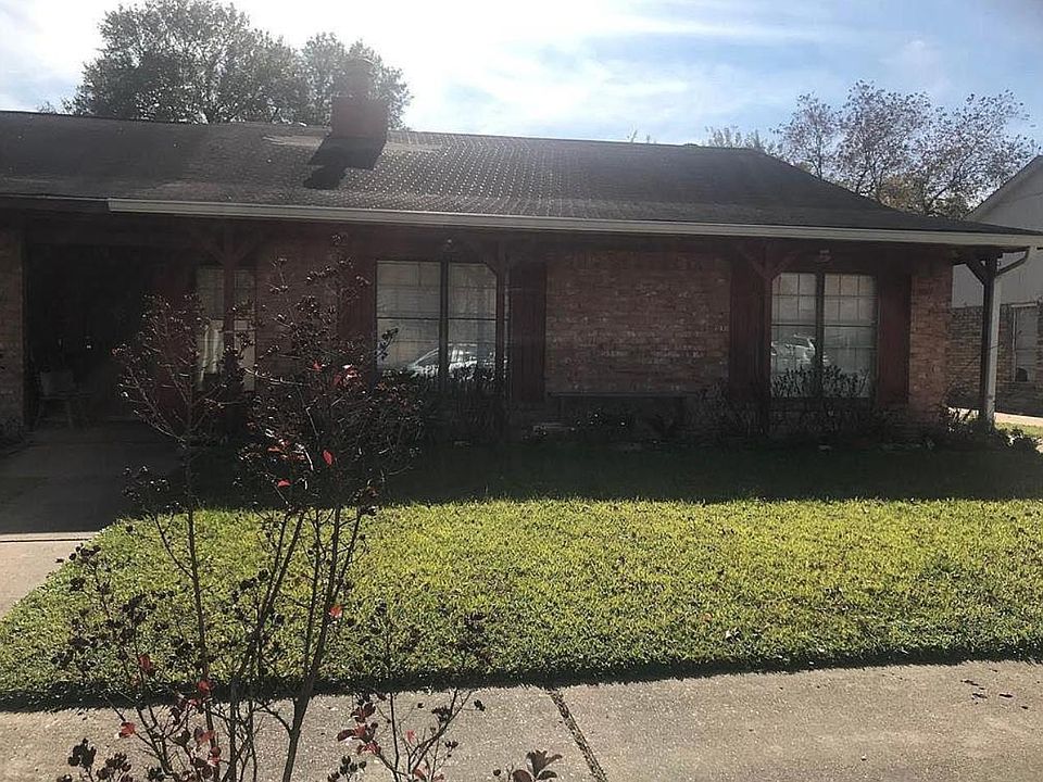 1st image of 19519 Plantain Dr #A