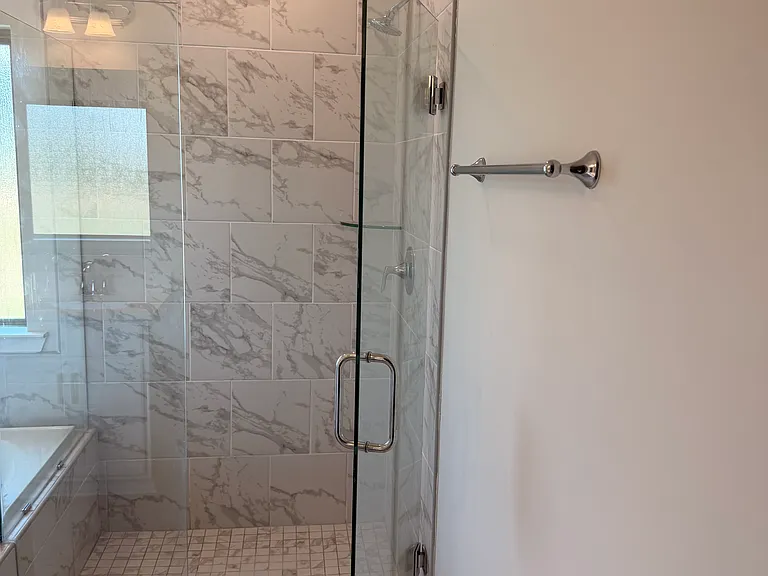 132 Clift Dr — Photo 14
