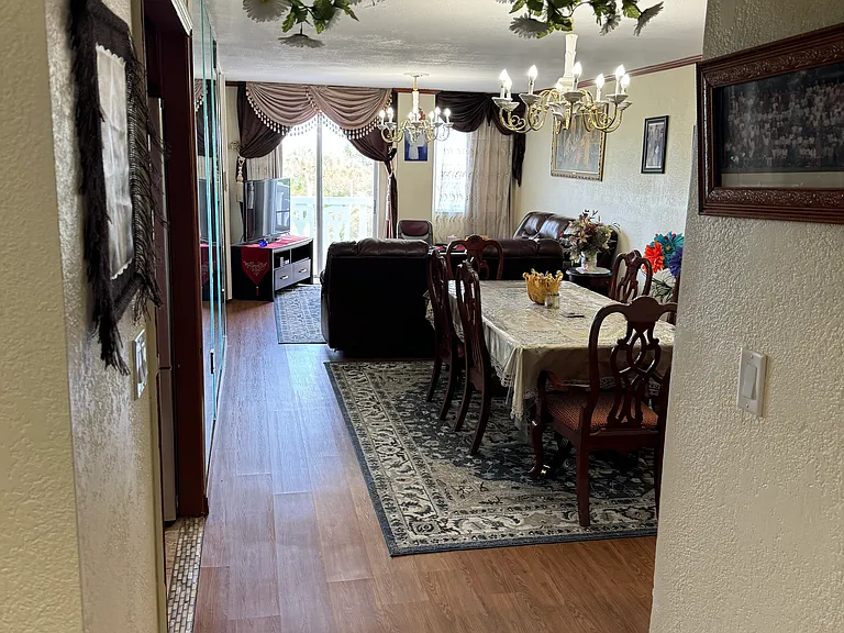 935 N Halifax Ave #402 — Photo 36