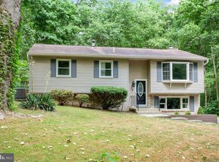 9010 Marcellas Dr, Owings, MD 20736