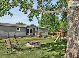 12802 E 249th St, Peculiar, MO 64078