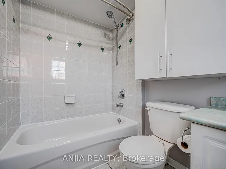 146 Billingsley Cres — Photo 21