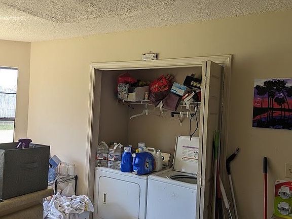 5th image of 5451 Gardendale St