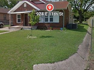 924 E 11th St, Shawnee, OK 74801