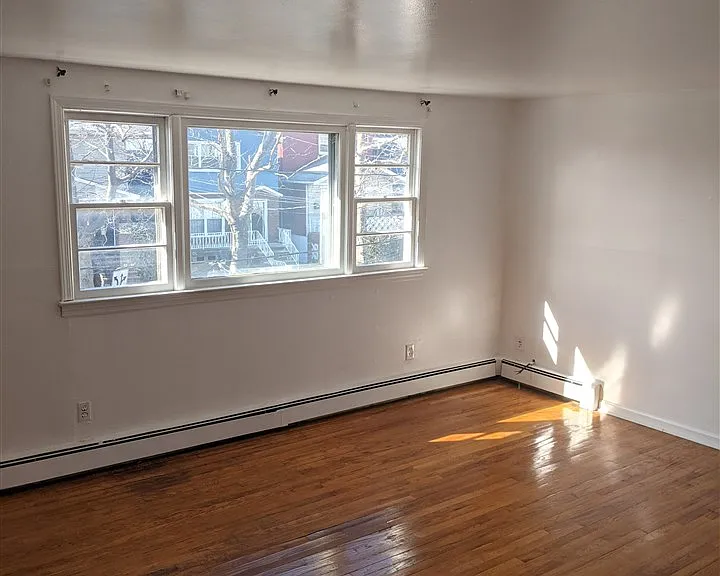 12 Linden Ave #2 — Photo 12