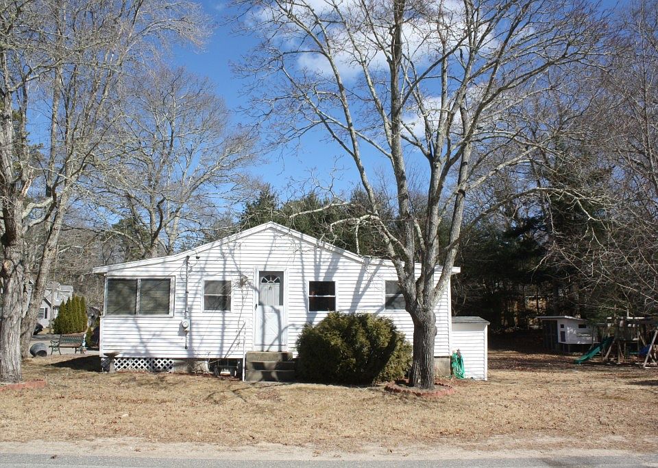 1st image of 32 Everson Ave