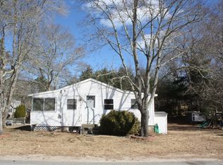 32 Everson Ave, Plymouth, MA 02360