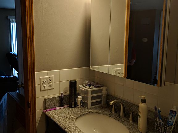 5th image of 11108 S 84th Ave APT 1B