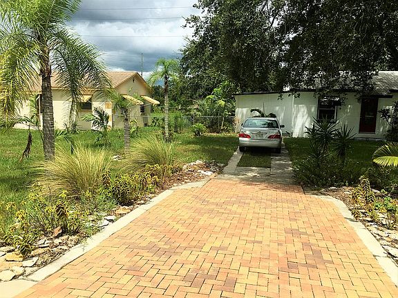 3rd image of 118 Indian Hills Dr