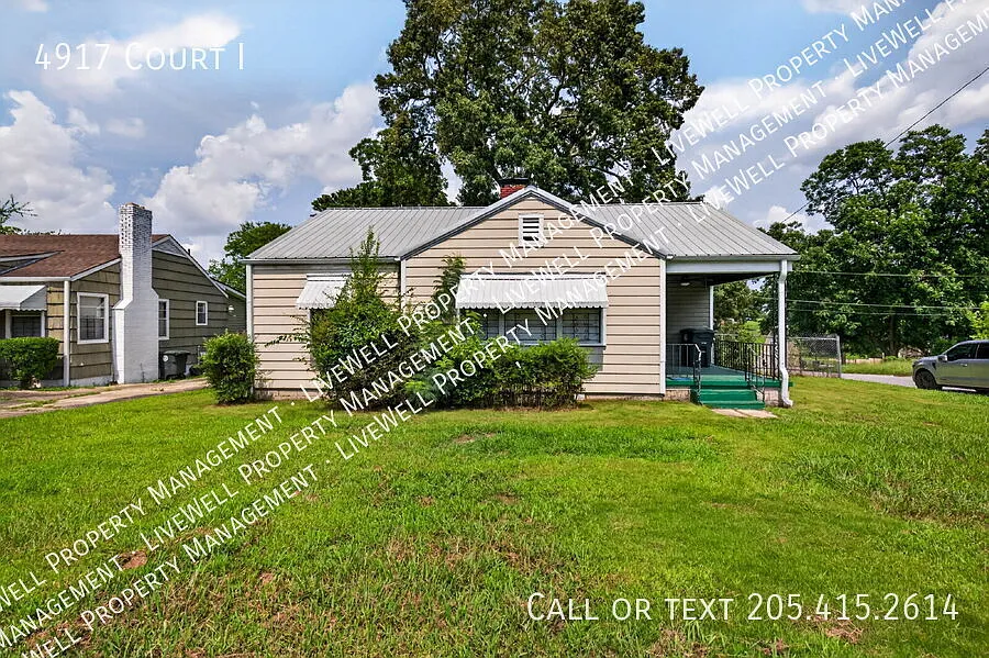 Spacious 2 BR updated Ensley home — Photo 1