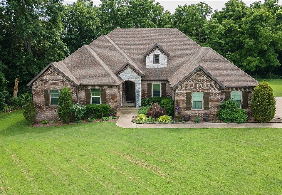 1st image of 1166 Trail Bluff Dr