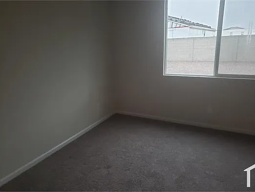 2029 E Kansas Dr — Photo 15