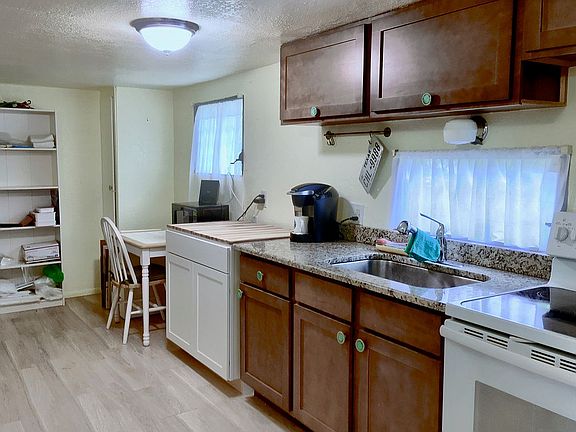 4th image of 4049 N Shady Ln