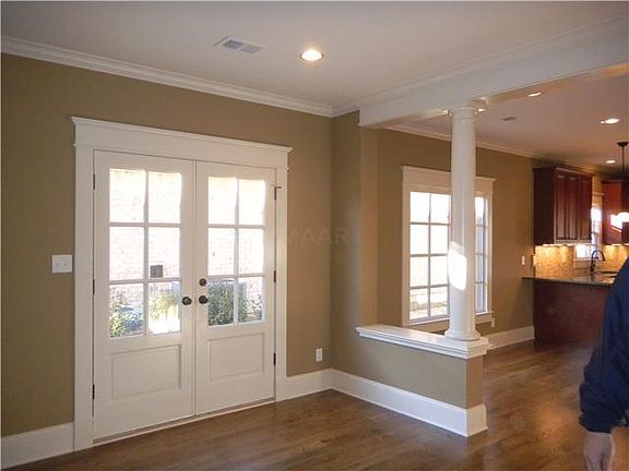 3rd image of 1882 Enclave Green Ln