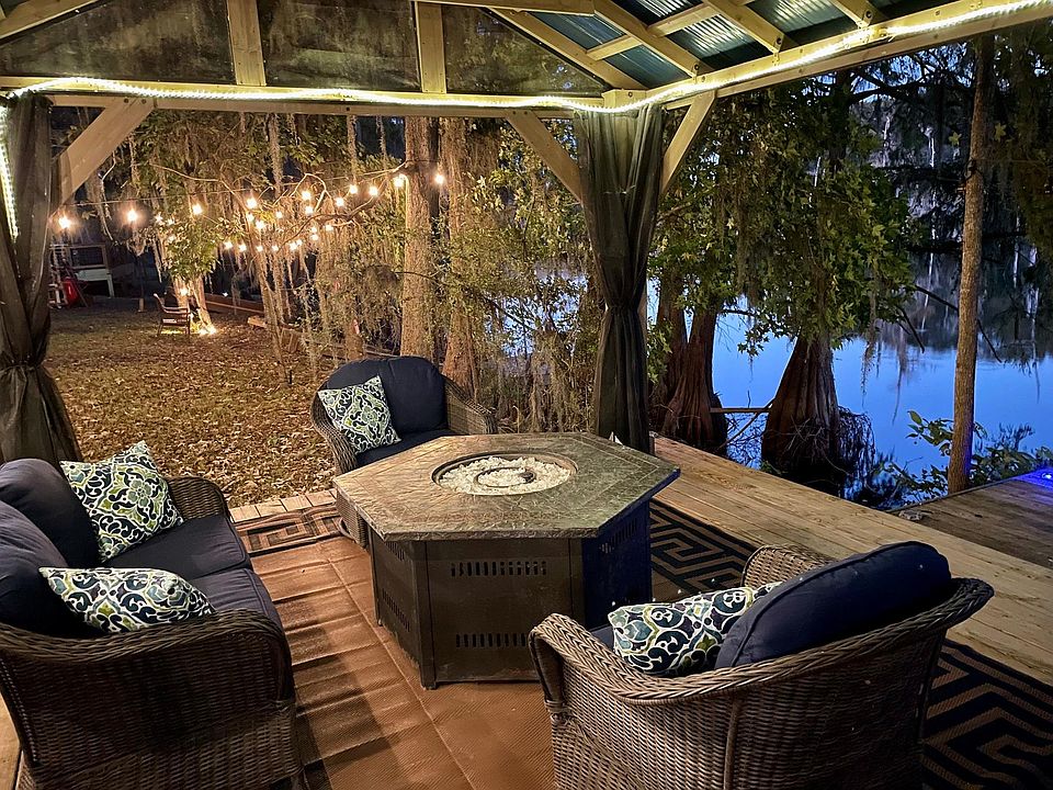 1st image of 329 Ferguson Dr