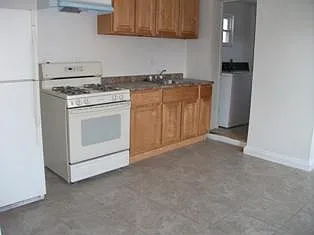 4940 N Penn St - 2 — Photo 2