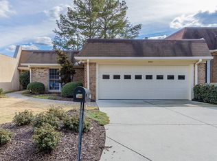 4409 Village Oaks Rdg, Atlanta, GA 30338