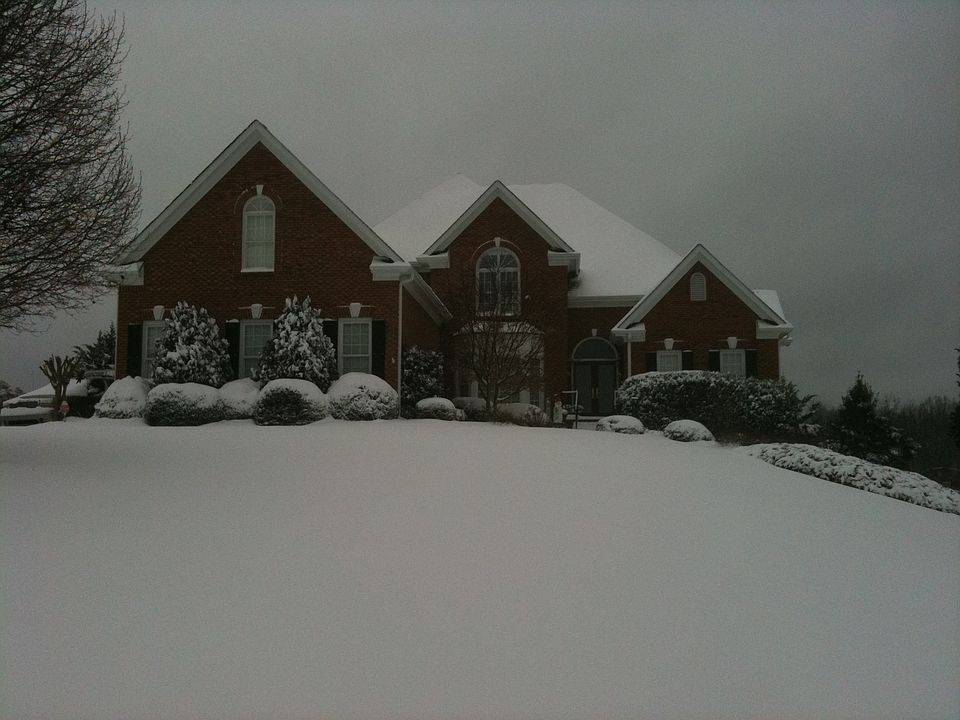 1st image of 742 Gold Creek Dr
