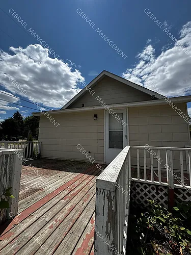 1202 Vermilya Ave Photo 1