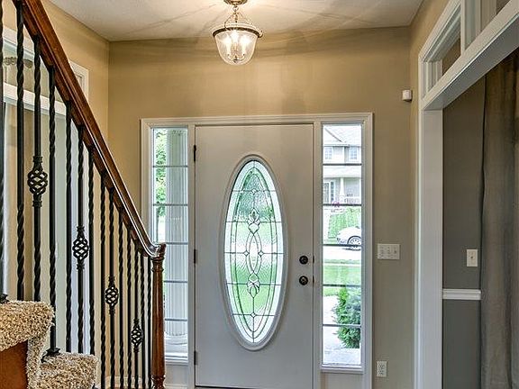 3rd image of 114 Allison Ave