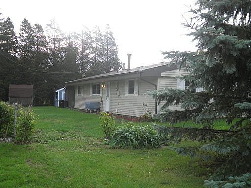 3rd image of 386 Prince Of Wales Dr
