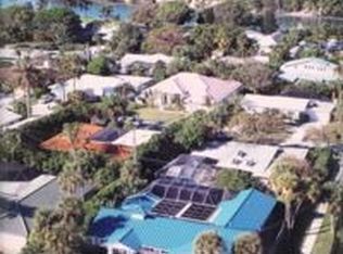 197 Shelter Ln, Jupiter Inlet Colony, FL 33469