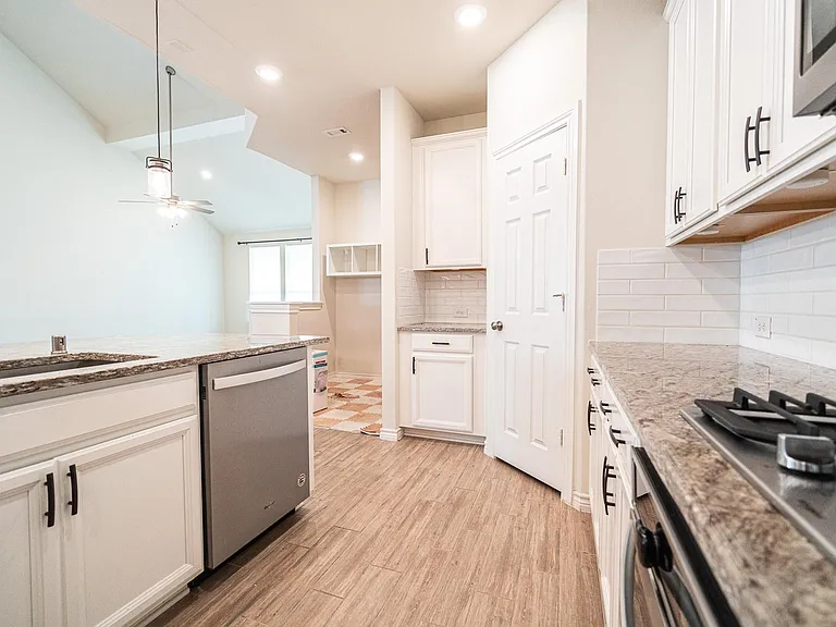 23222 Ivory Sedge Trl — Photo 6