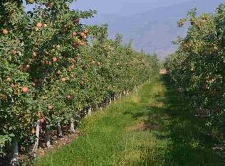 18 Del Rosario Rd, Oroville, WA 98844