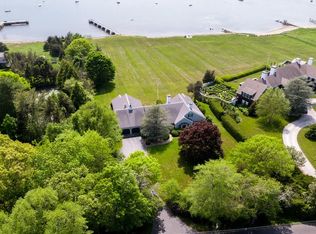 20 Neds Point Rd, Mattapoisett, MA 02739