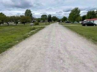 260 Mundell Ests, Heltonville, IN 47436