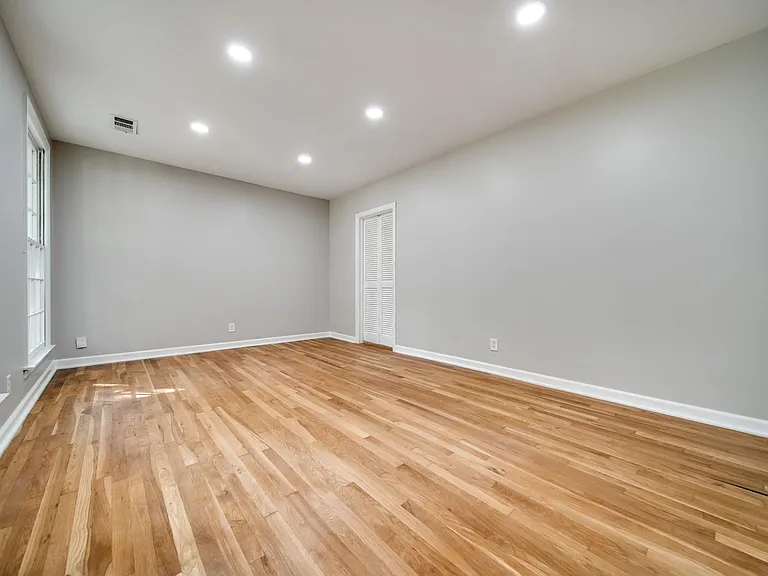 620 Crieve Rd — Photo 4