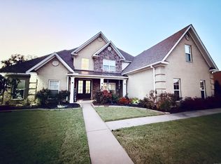 107 Marie Jeanne Dr, North Little Rock, AR 72113