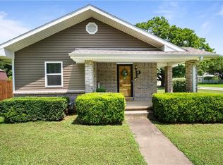 301 N Labette St, Edna, KS 67342