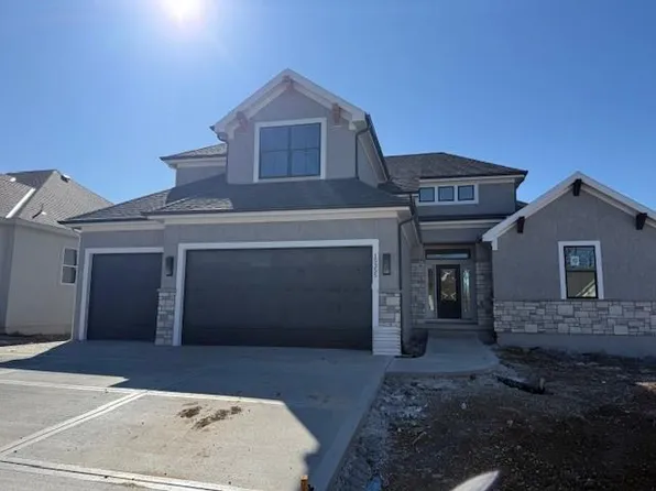 15355 W 171st Ter, Olathe, KS 66062