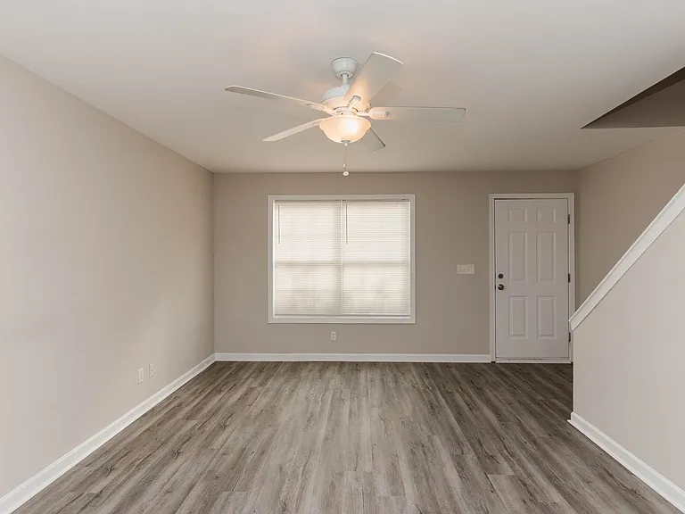 410-437 White Ingram Pkwy #410-437 — Photo 6