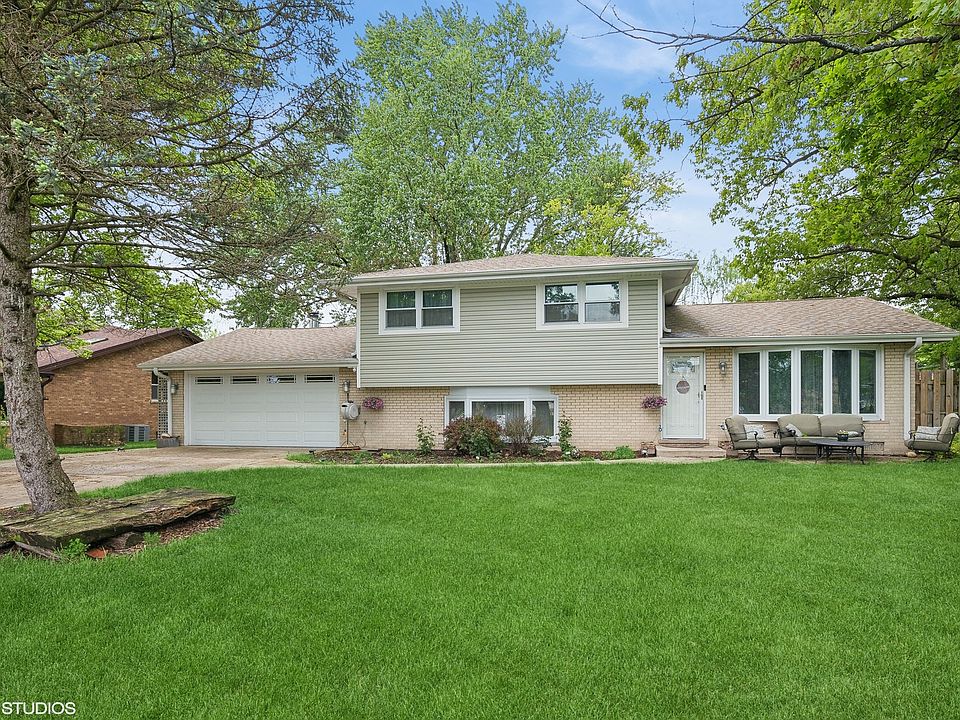 1st image of 10140 S 86th Ave