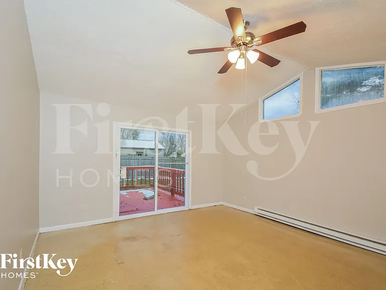 5707 Windward Way — Photo 6