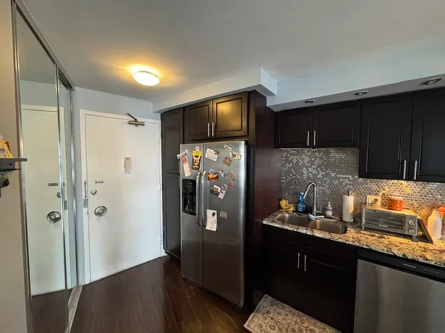 300 N State St #4828 — Photo 6