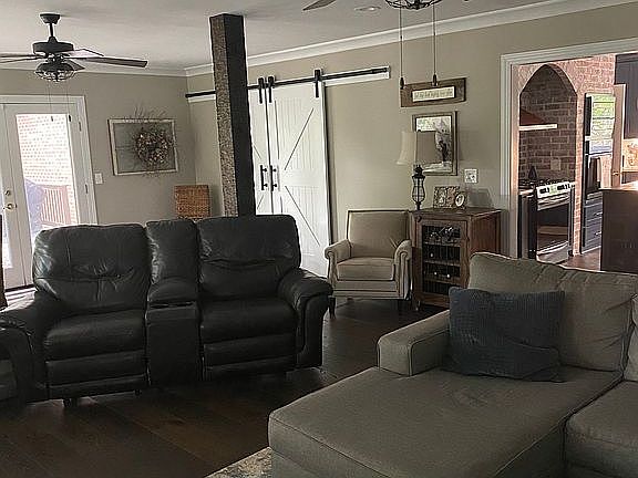 Living room 1st floor