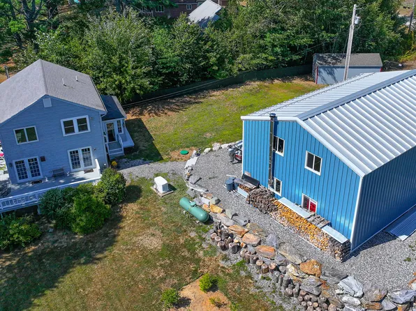 17 Dyvonne Terrace, Bridgton, ME 04009