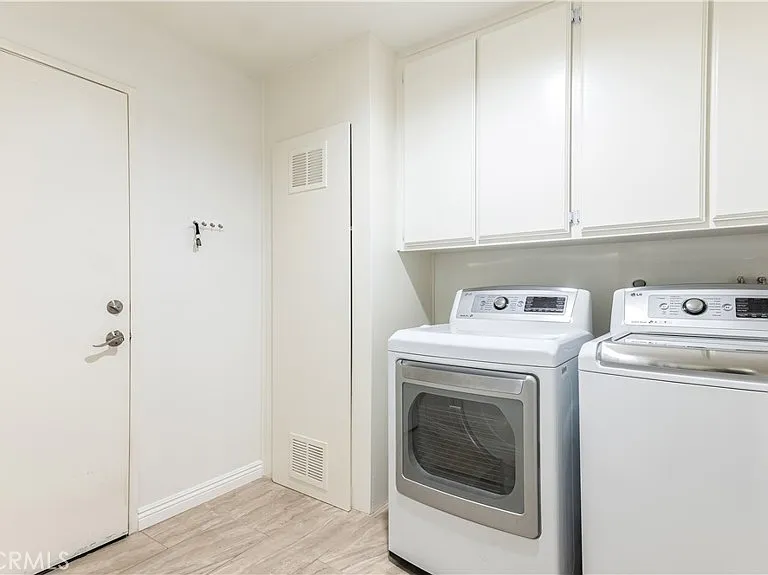 24021 Arroyo Park Dr #25 — Photo 2