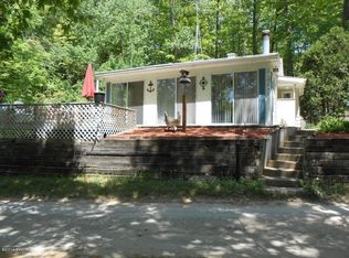 105 E Sawyer Blvd, Newaygo, MI 49337