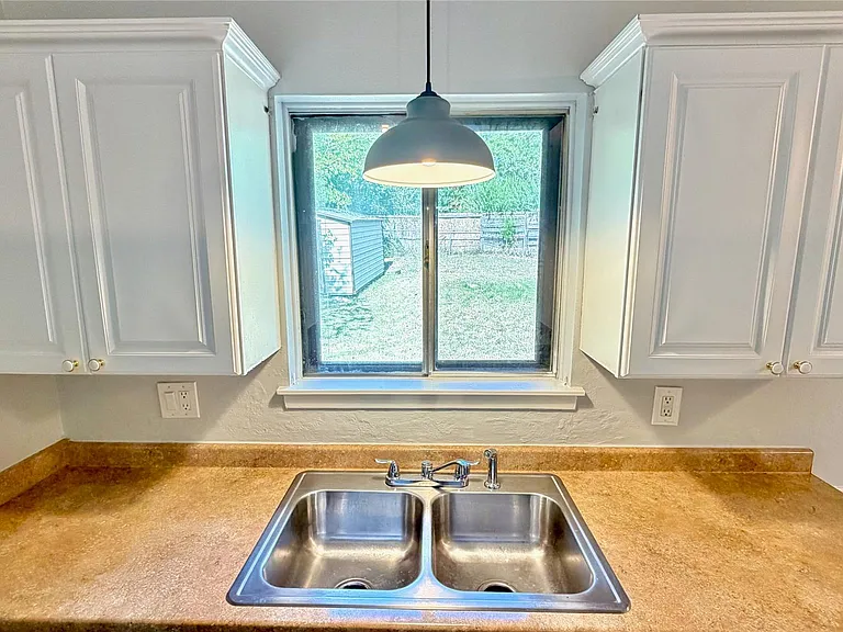 5213 Halmark Dr — Photo 10