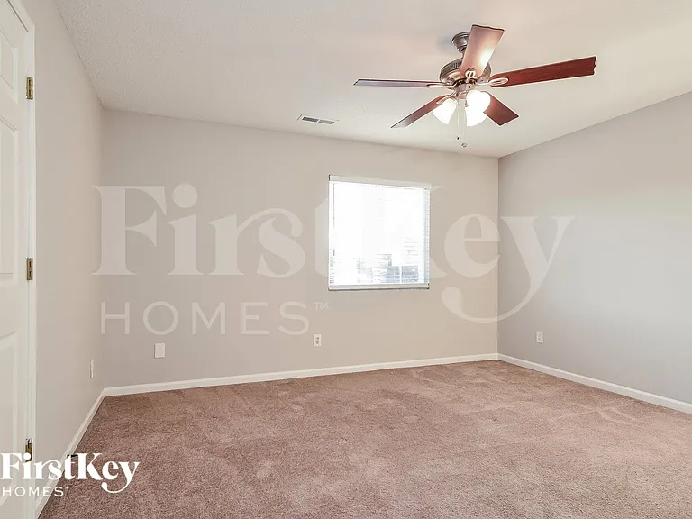 5004 Emberly Dr — Photo 10