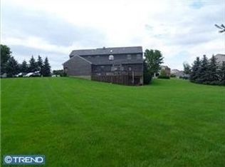 1109 Ashbourne Dr, Reading, PA