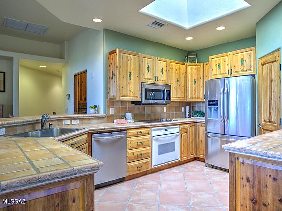 4th image of 3643 W Coral Bells Ct